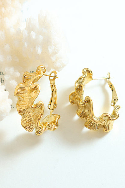 Golden Circle Wave Earrings