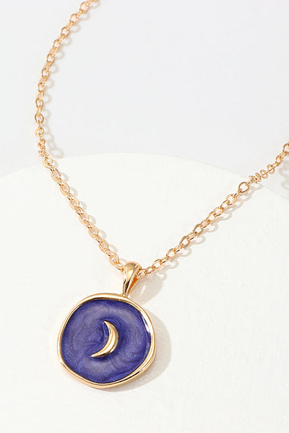 Golden Star Round Necklace