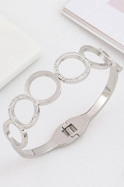 Antique Titanium Steel Cutout Round Bracelet