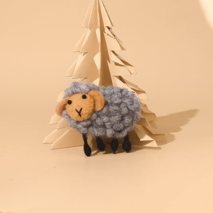 Yarn Safety Pin Sheep