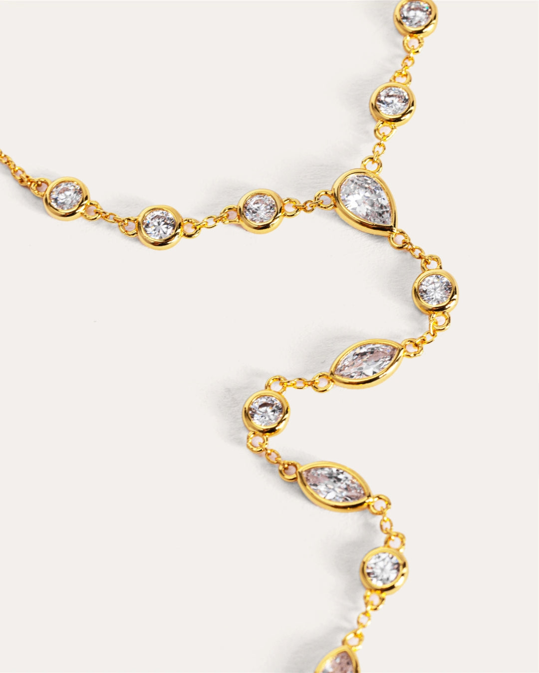 The Aurelia Hand Chain